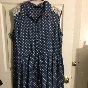 Polka dot midi dress NWOT